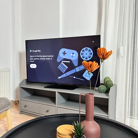 Peachy & Cozy Apartment Serres