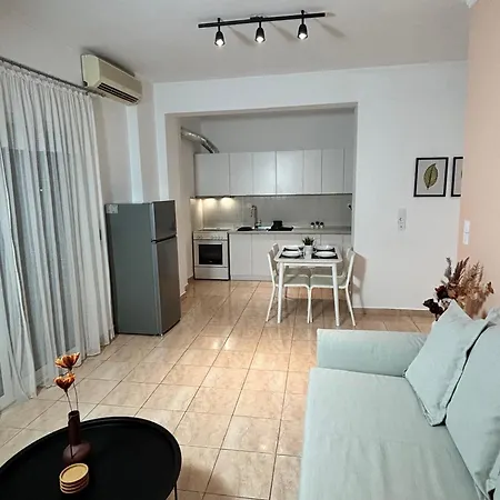 Apartment Peachy & Cozy Serres